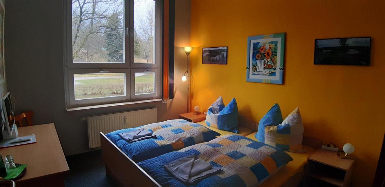 Gasthof Zum Alten Schulmeister Harra Exterior foto